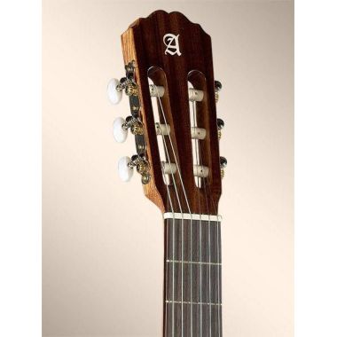 Alhambra 2C Classical Guitar 2C Classical Studio