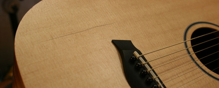 Cracked guitar